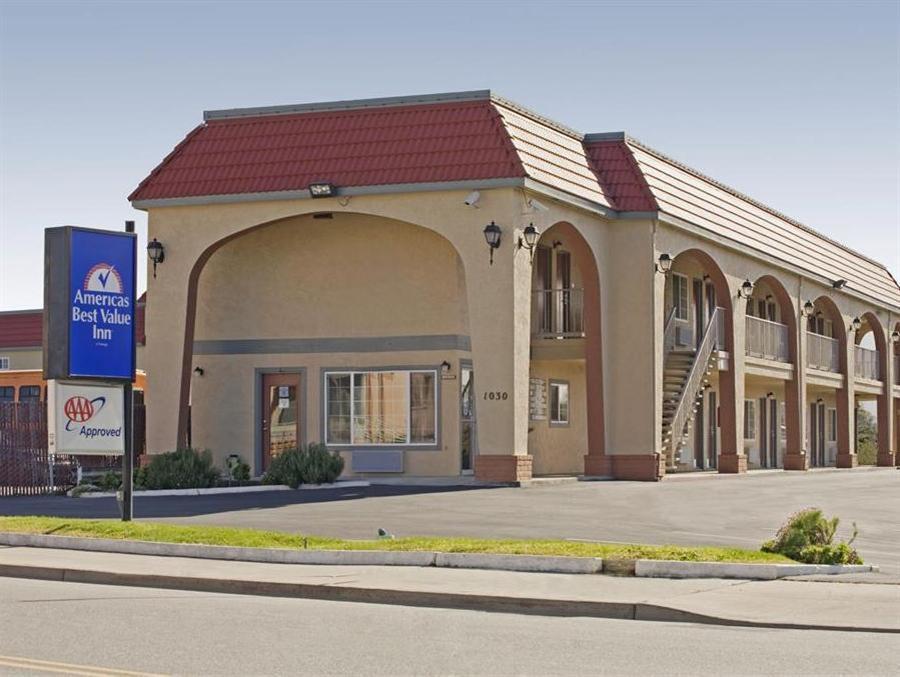 Salinas Inn エクステリア 写真