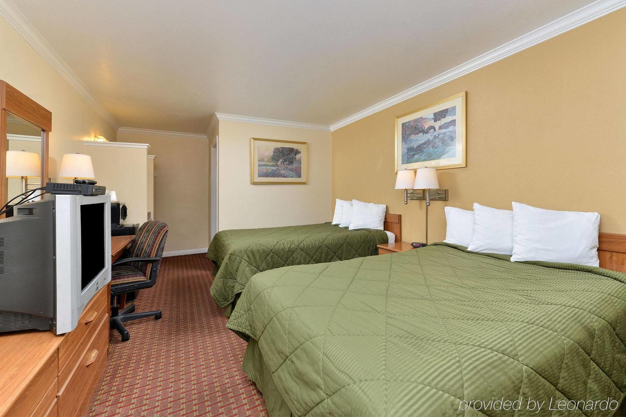 Salinas Inn エクステリア 写真