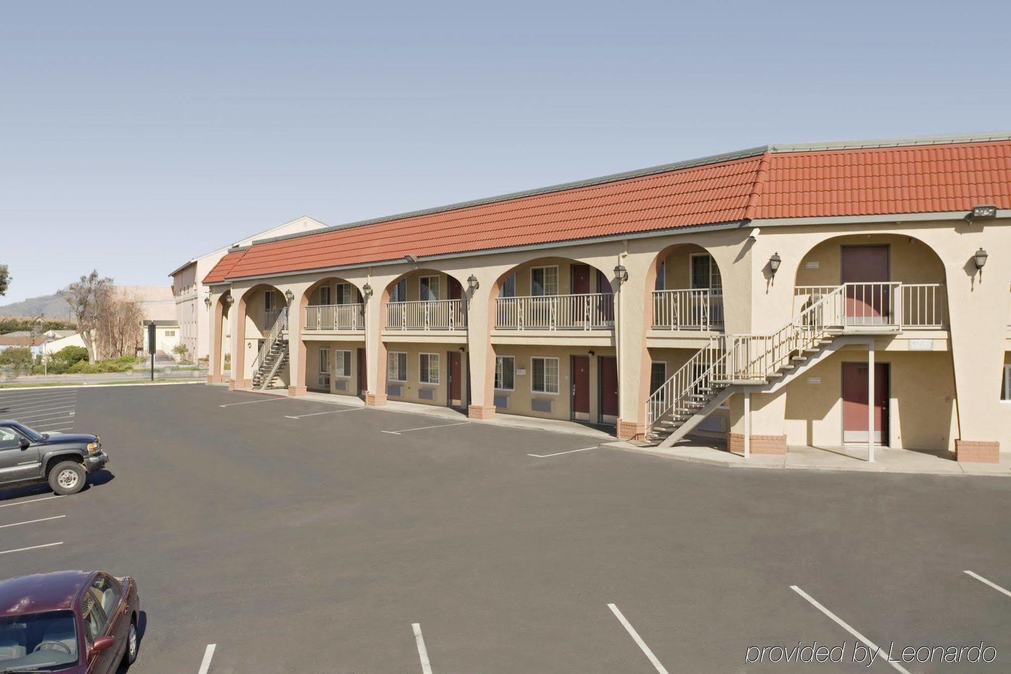 Salinas Inn エクステリア 写真